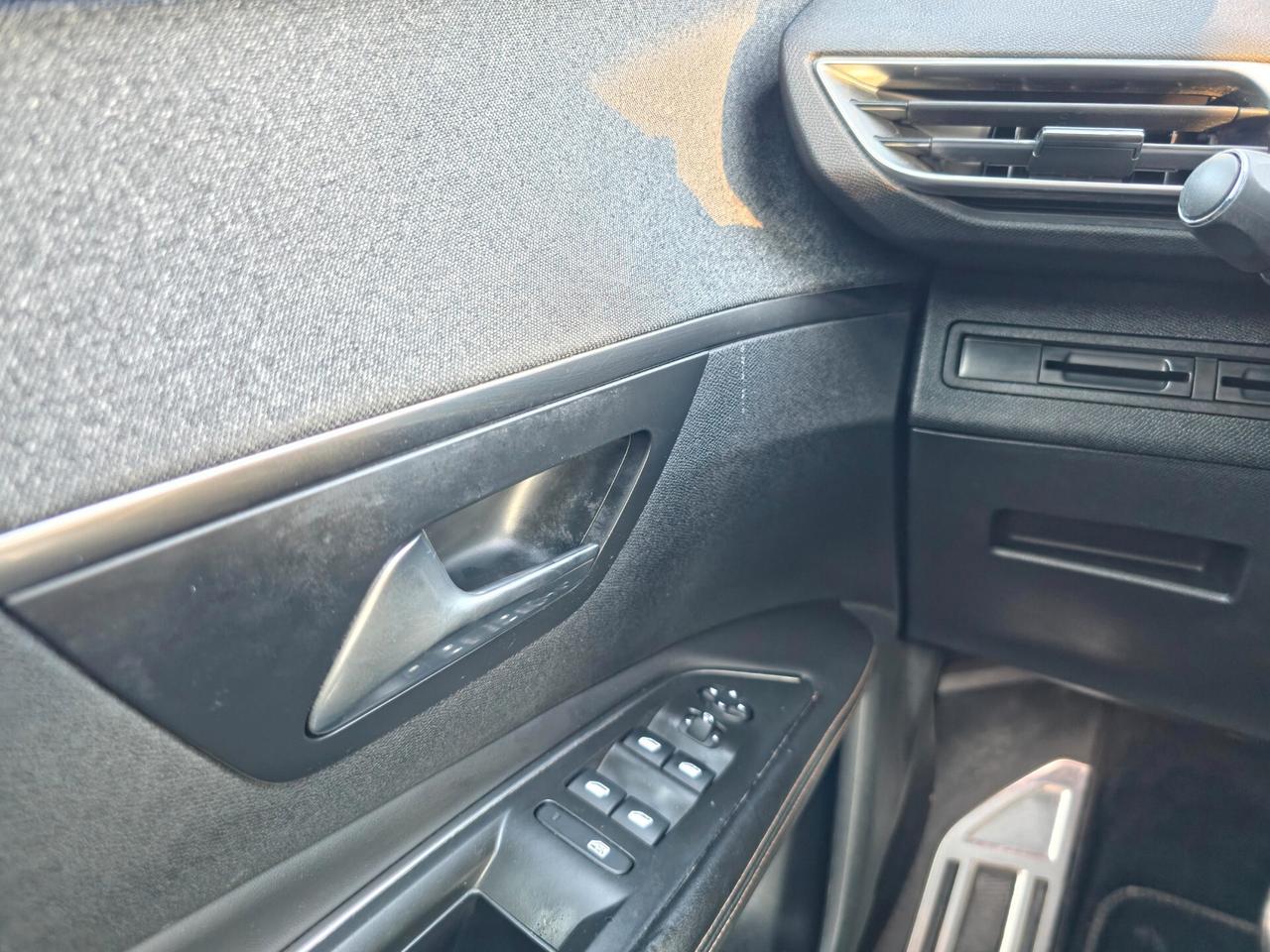 Peugeot 3008 BlueHDi 130 S&S EAT8 Allure E6 Automatico NEO 2018