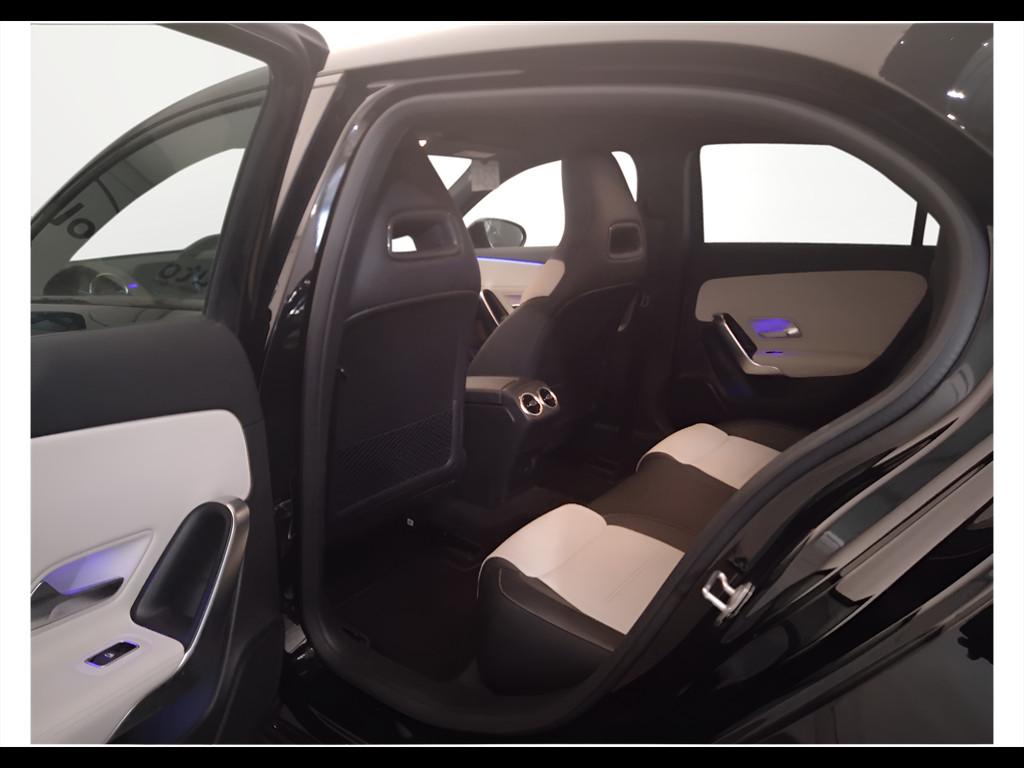 Mercedes-Benz Classe A - W177 2018 - A AMG 35 4matic auto
