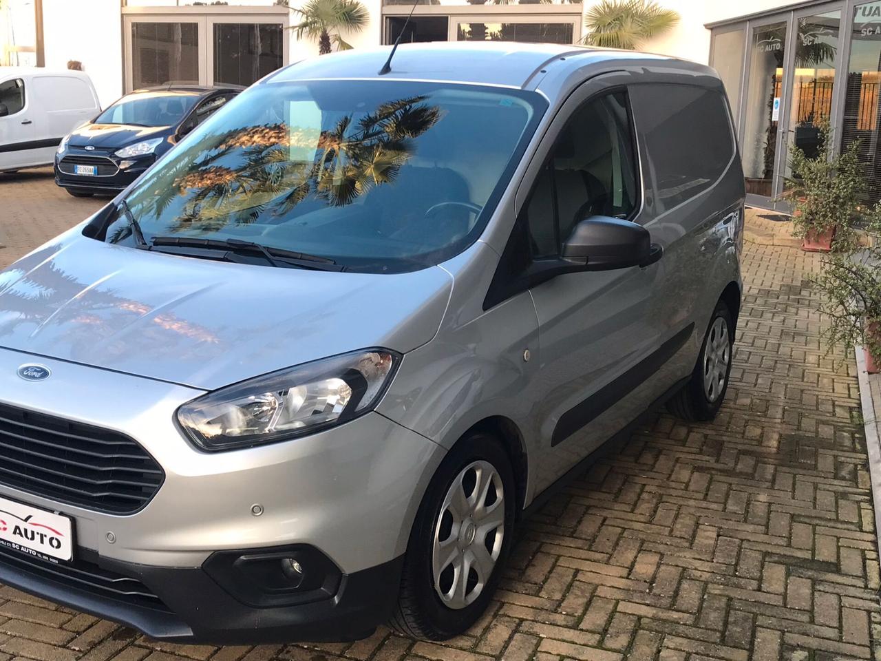 Ford Transit Courier