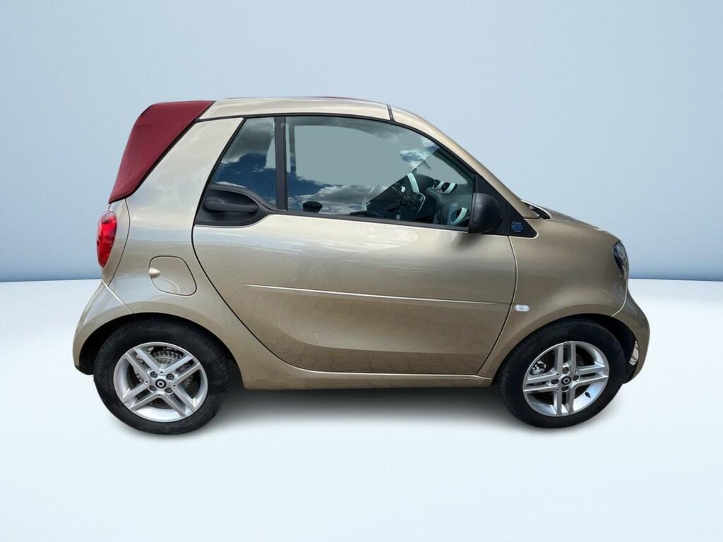 Smart fortwo cabrio EQ Pure