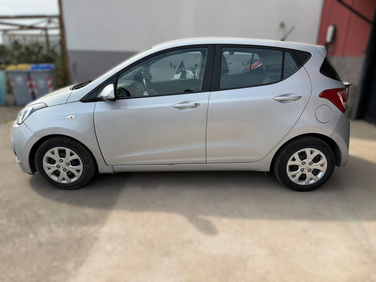 Hyundai i10 1.0B/GPL 12/2016