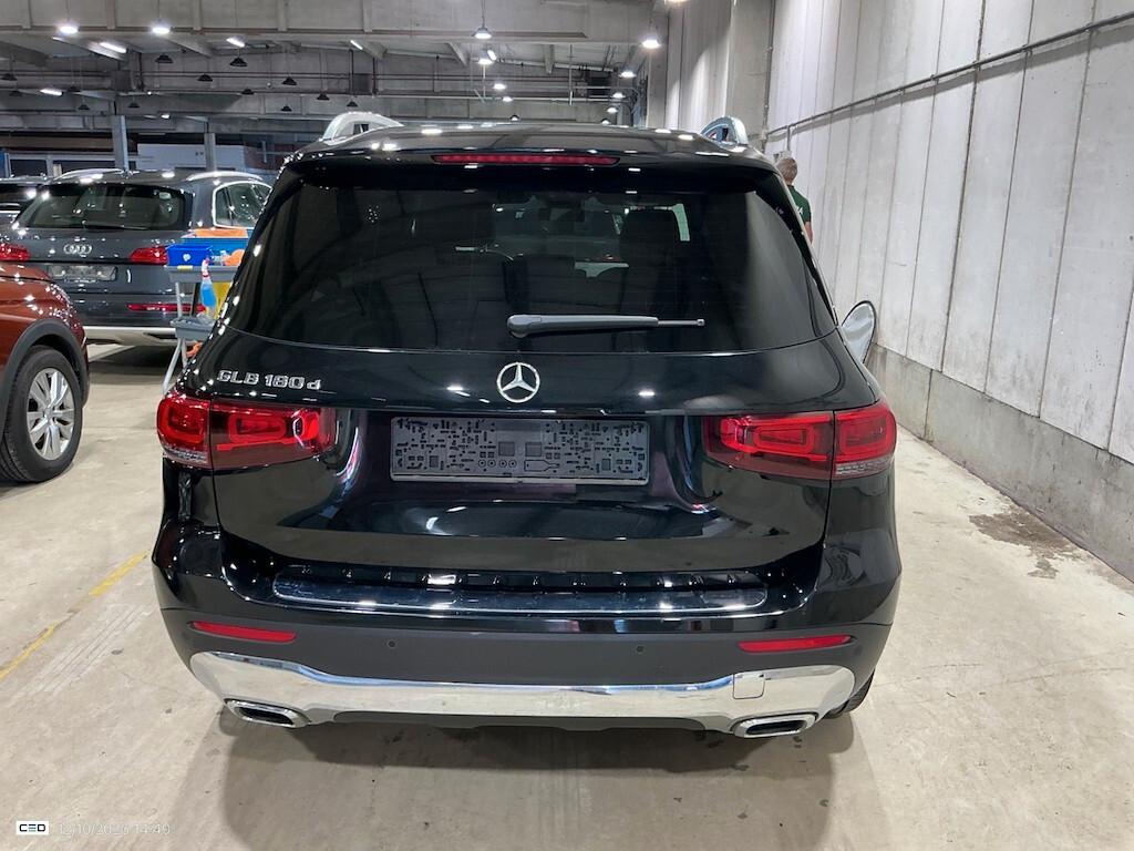 MERCEDES-BENZ GLB 180D 115CV AUTOMATIC BUSINESS SOLUTION ( FARI LED - CRUISE - PELLE - NAVI PREMIUM - PARK ASSIST )