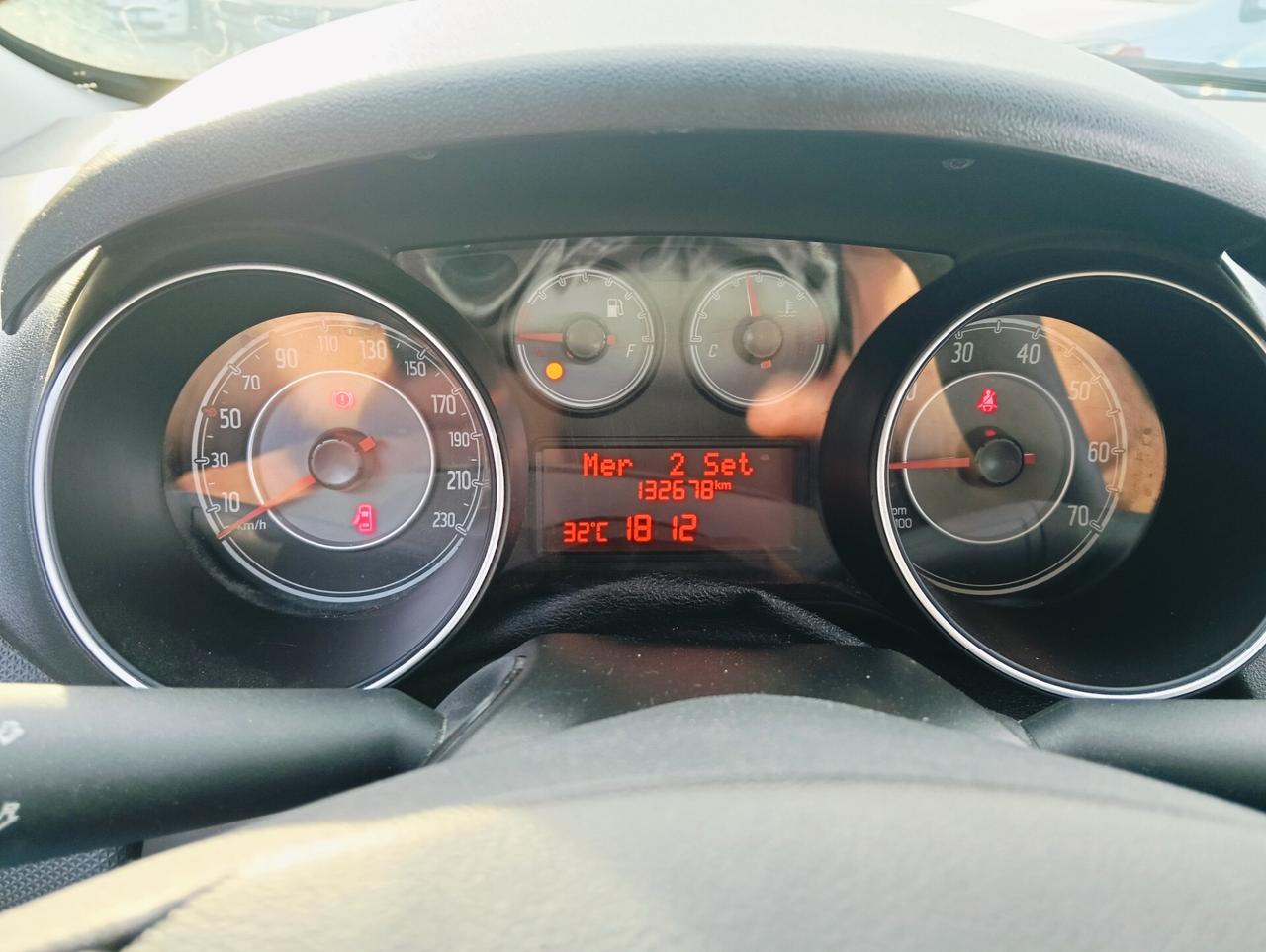 Fiat Punto 1.3 MJT II S&S 95 CV 5 porte Street