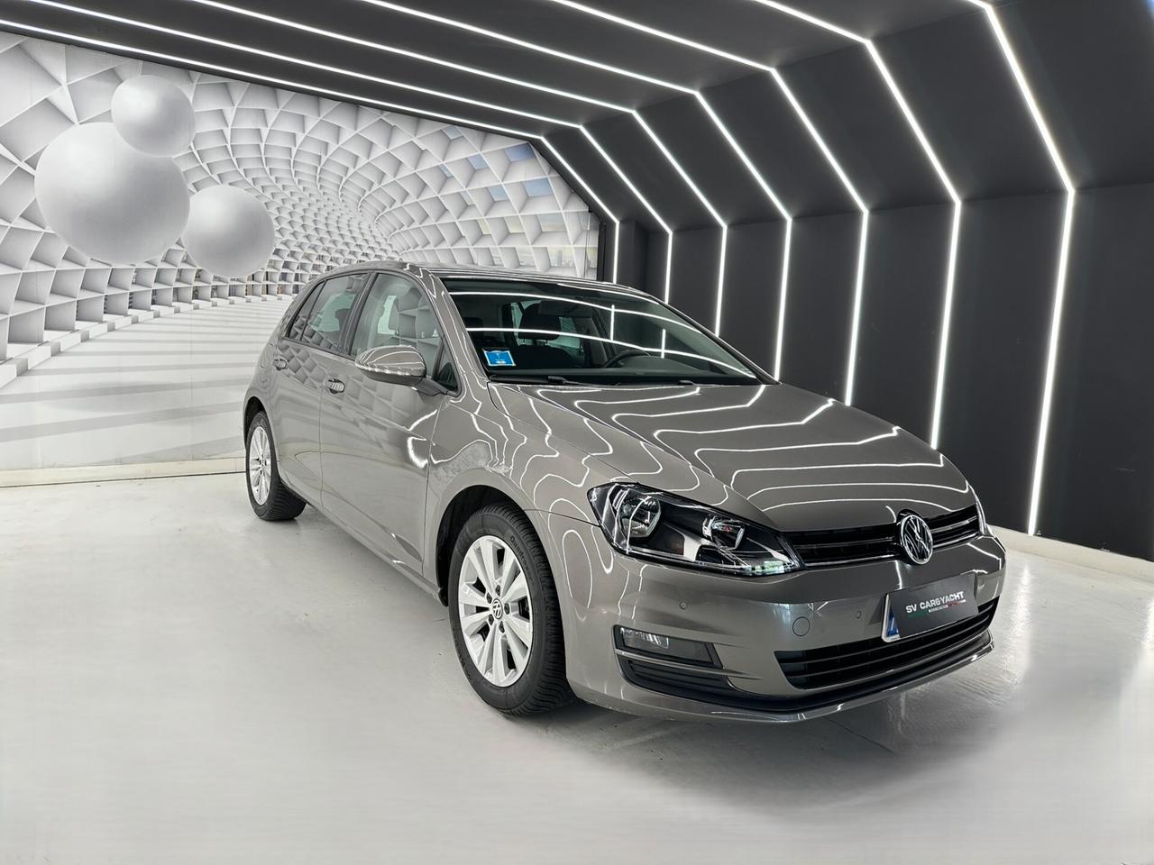 Volkswagen Golf 5p 1.6 110cv - AUTOMATICO-KM CERTIFICATI-PERMUTE