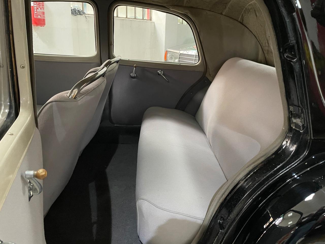 Citroen Traction Avant 11 BL