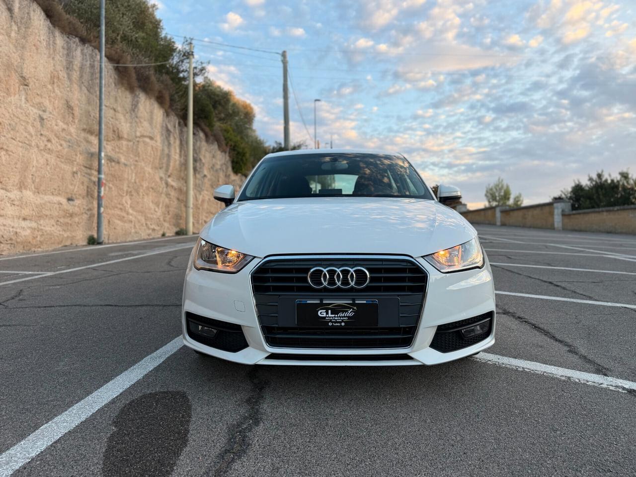 Audi A1 SPB ADMIRED/1.4 TDI 90CV/NAVI/NEOPATENTATI