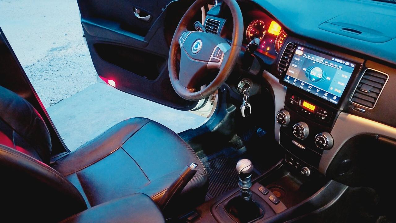 Ssangyong Korando 2.0 e-XDi 175 CV AWD AT Classy Navi