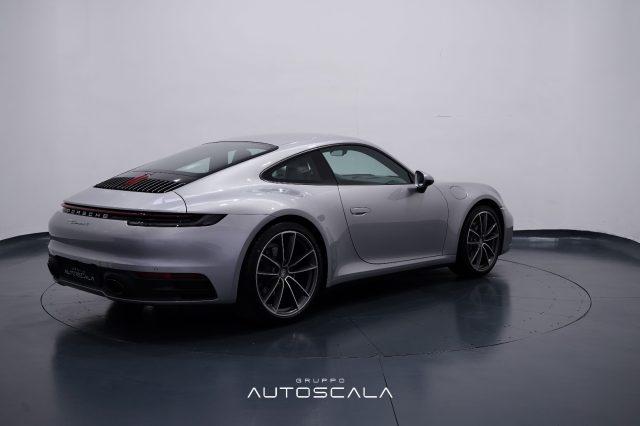 PORSCHE 992 385cv Carrera 4