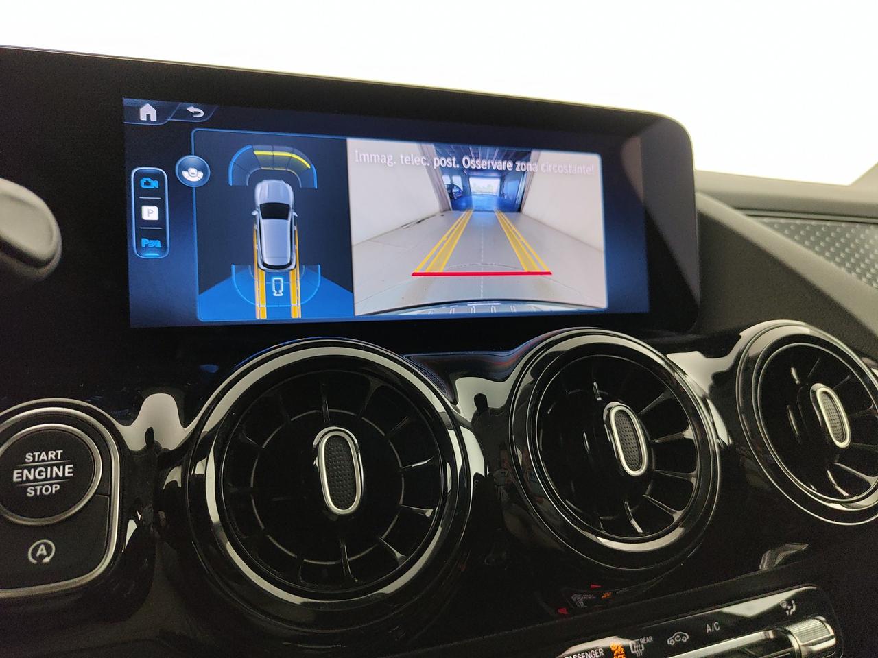 Mercedes-Benz GLA 180 d Advanced auto