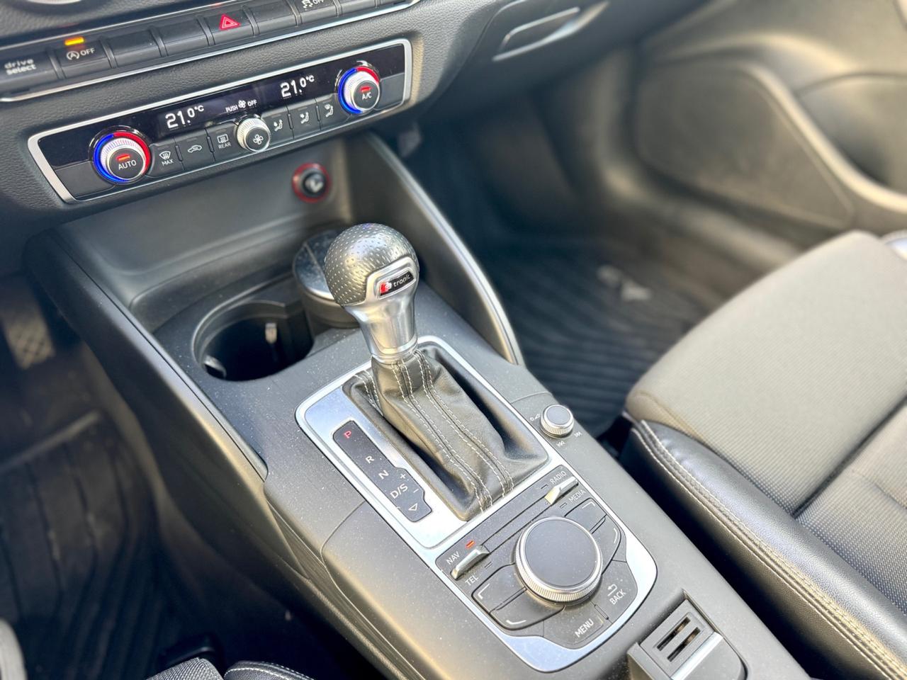 Audi A3 Sedan S-LINE 1.8 TFSI quattro S tronic Ambition UNICO PROPRIETARIO