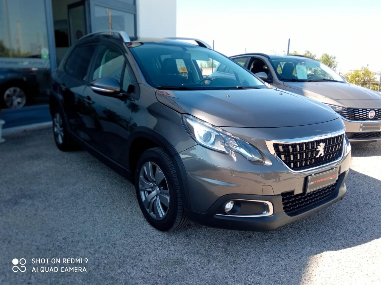 Peugeot 2008 BlueHDi 100 S&S Signature