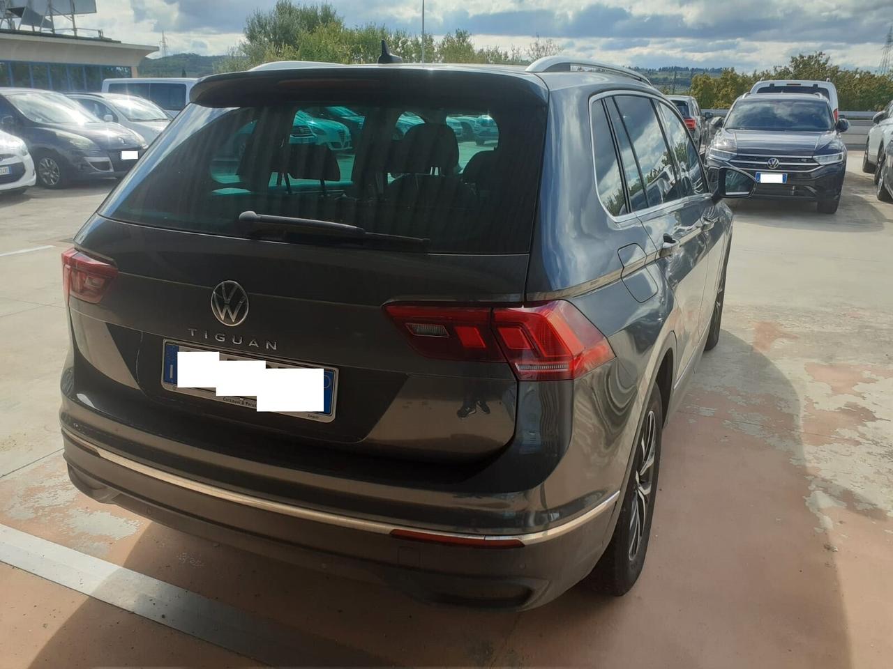 Volkswagen Tiguan 2.0 TDI SCR Business BMT - 2021