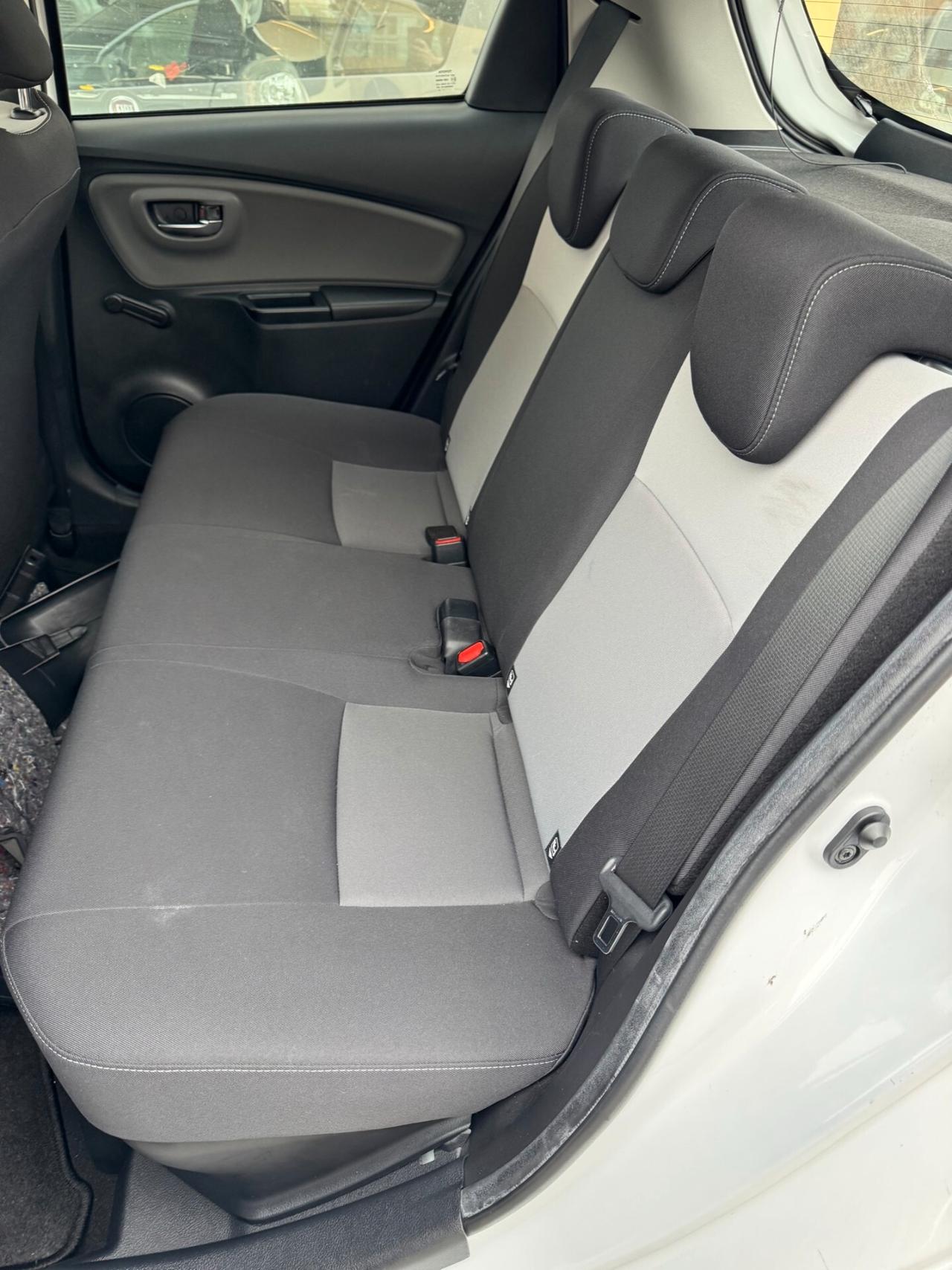 Toyota Yaris 1.5 Hybrid 5 porte Business