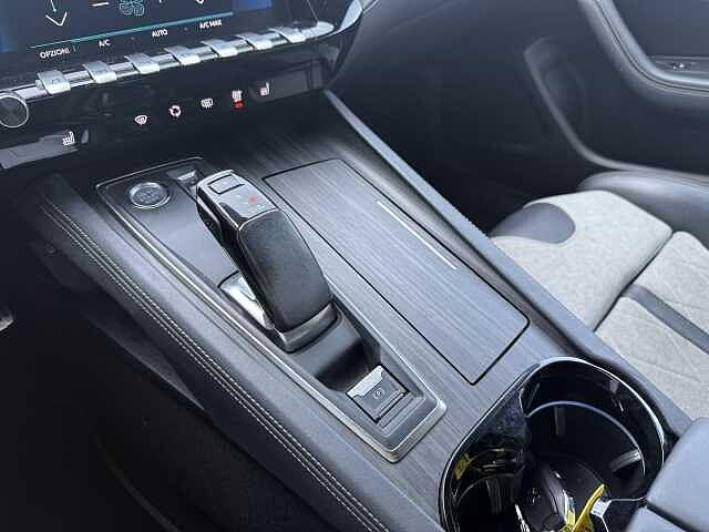 Peugeot 508 Plug-in Hybrid 225 e-EAT8 SW GT