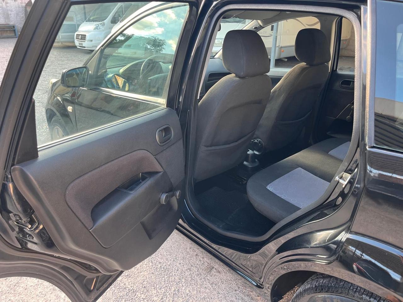 Ford Fiesta 1.4 TDCi 70CV 12 MESI DI GARANZIA