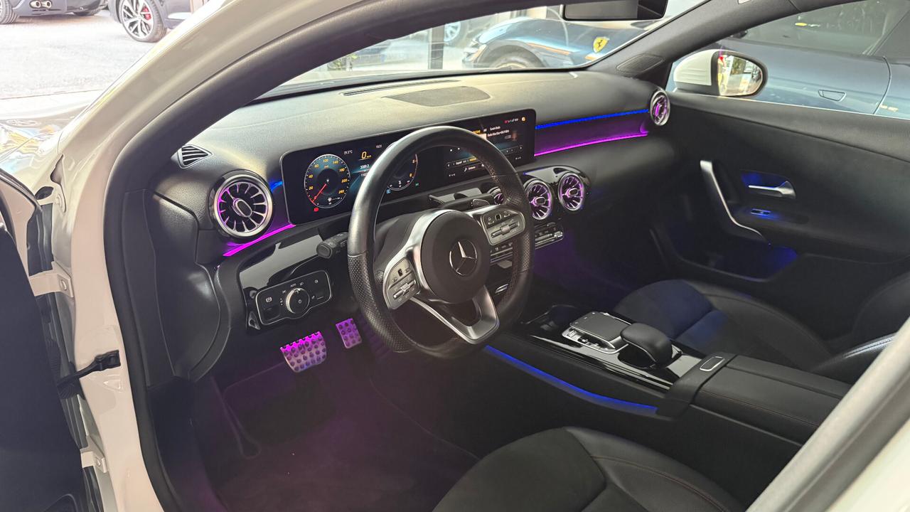 Mercedes-benz A 180 d Premium AMG