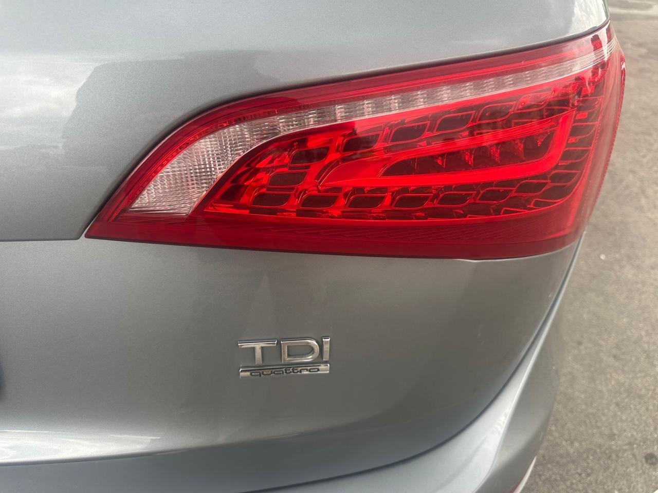 AUDI Q5 2.0 TDI 170 CV QUATTRO/FARI A LED/UNIPRO