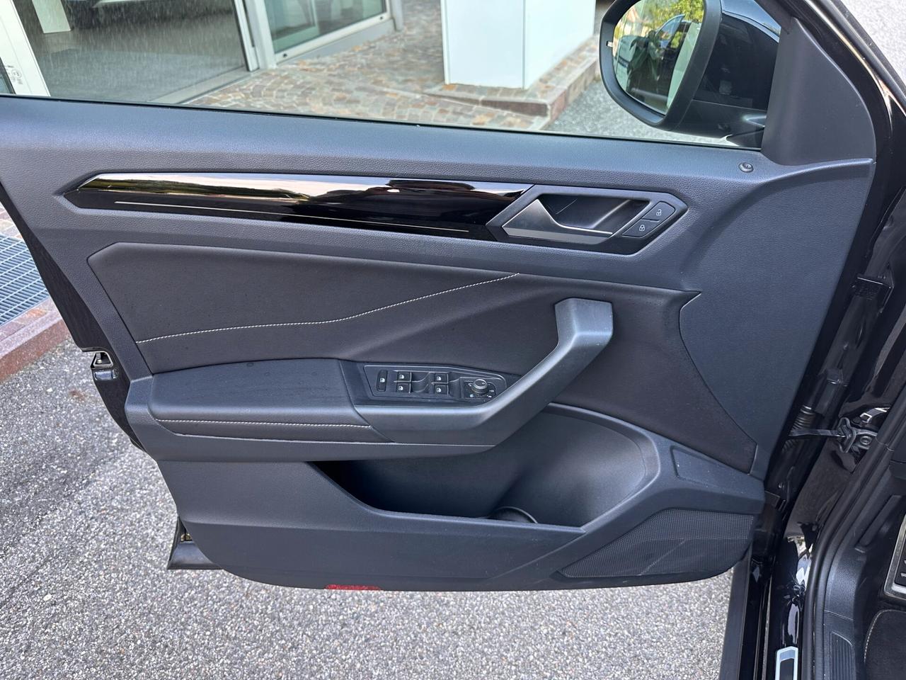 Volkswagen T-Roc 1.5 TSI ACT R-Line