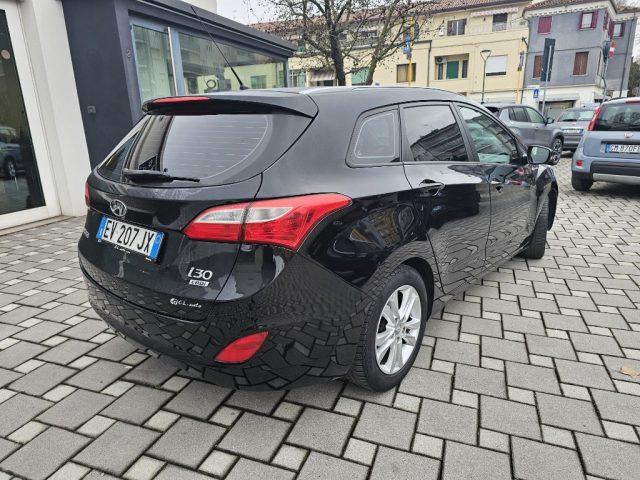 HYUNDAI i30 Wagon 1.6 CRDi Comfort Plus