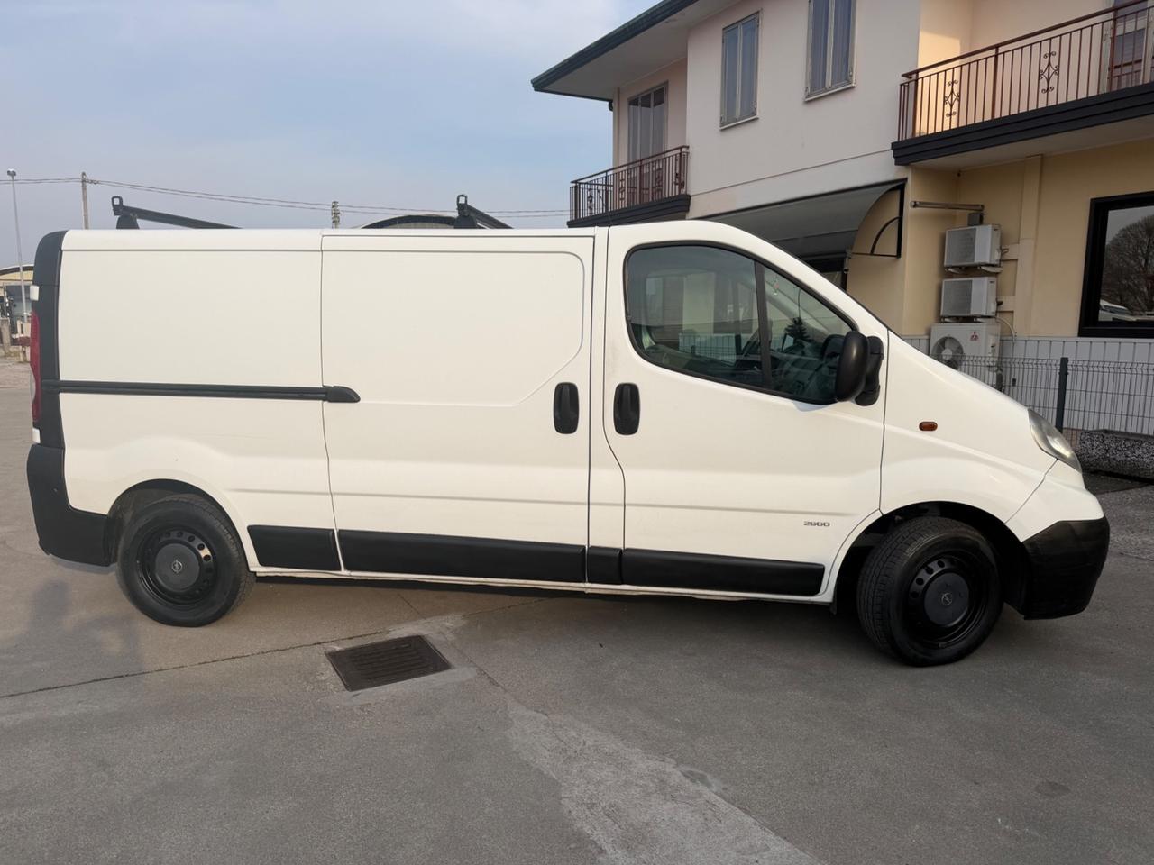 Opel Vivaro 29 2.0 CDTI 120CV PL-TN Furgone