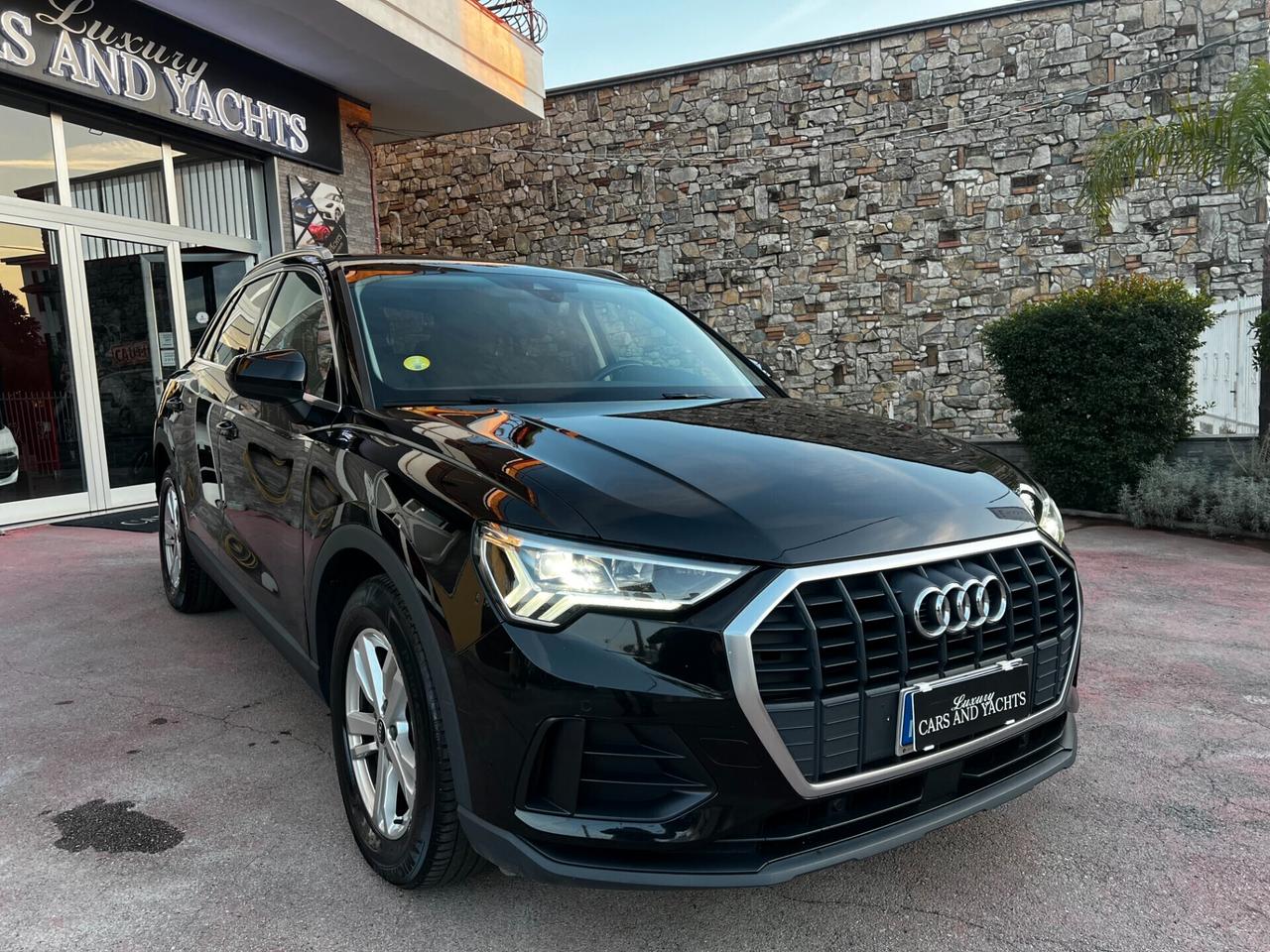 Audi Q3 35 TDI S tronic - 2020