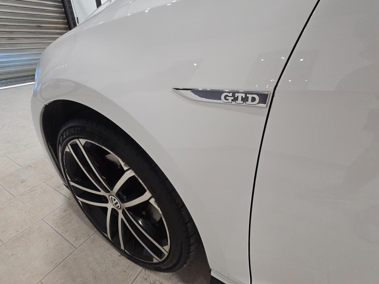 Volkswagen Golf GTD 2.0 TDI 5p. BlueMotion Technology
