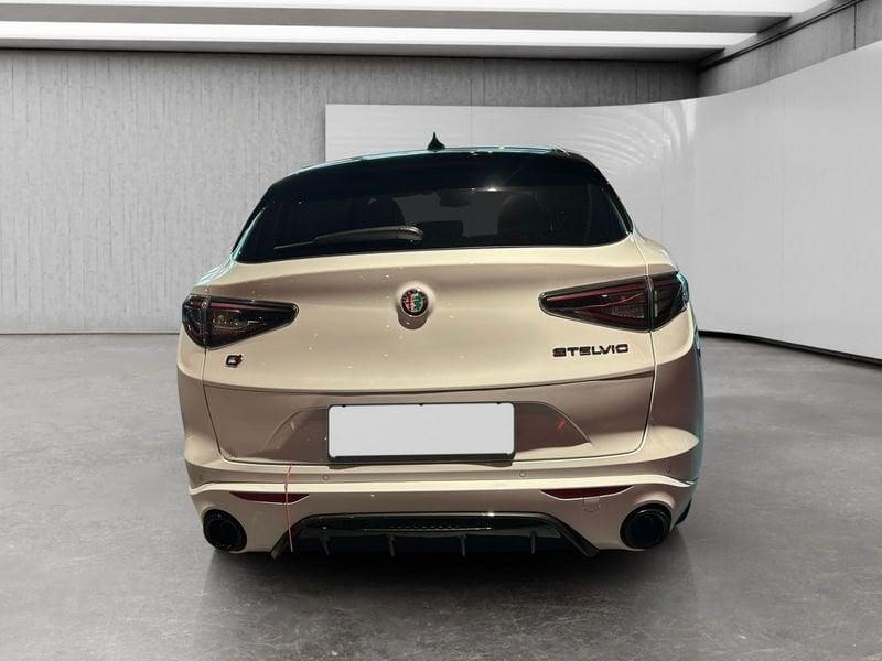 Alfa Romeo Stelvio 2.2 t Tributo Italiano Q4 210cv auto