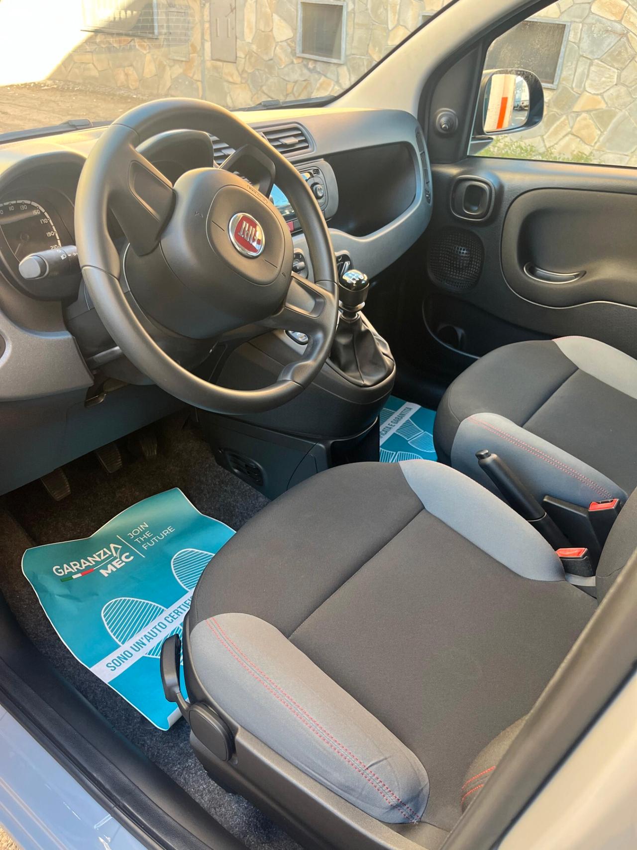 Fiat Panda 1.2 Connected by Wind