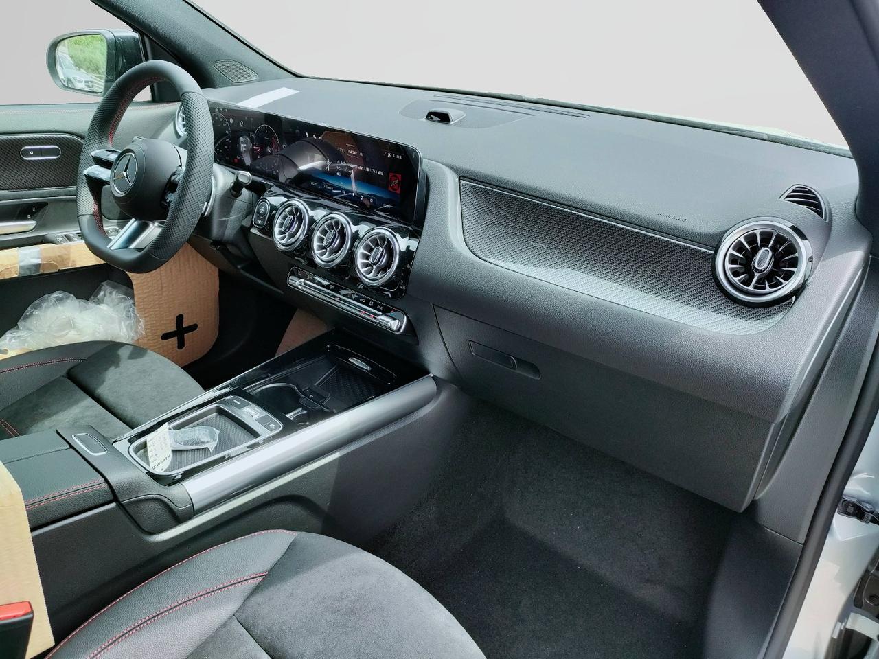 Mercedes-Benz GLA 200 d automatic