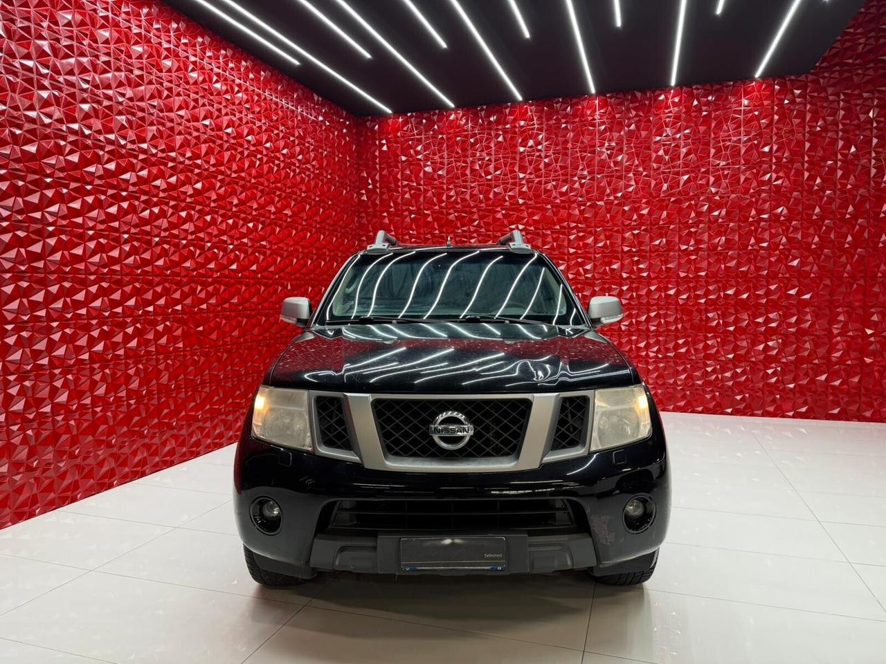 Nissan Navara 2.5 dCi 190CV 4 porte Double Cab LE UNICO PROPRIETARIO
