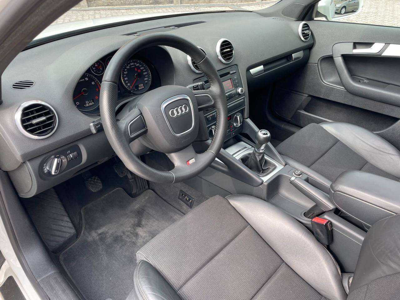 Audi A3 Sportback 1.2 tfsi S-LINE TOTALE+TETTO+XENON