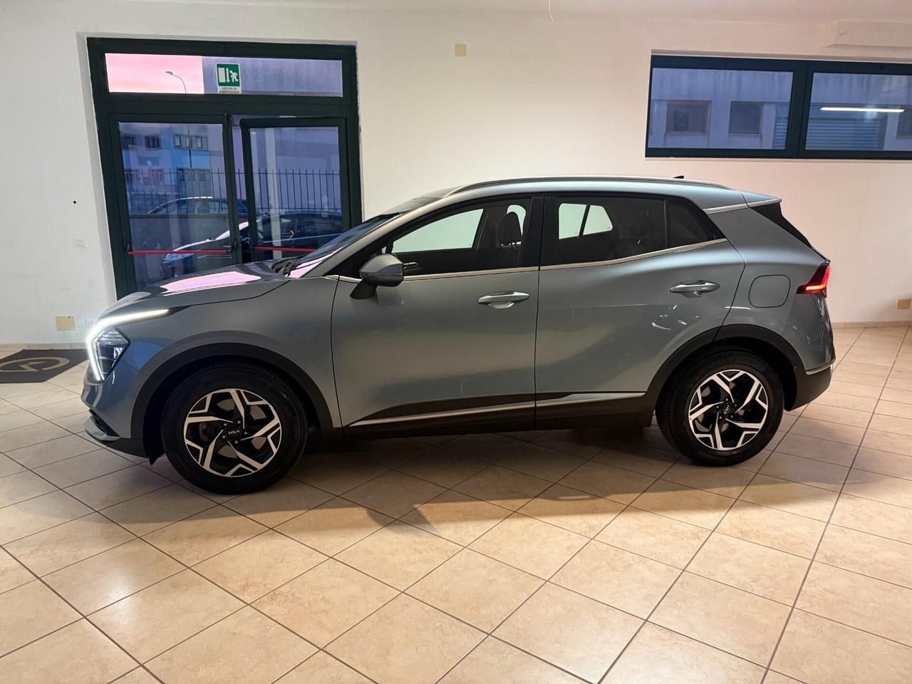 Kia Sportage V 2022 1.6 crdi mhev Business dct FullLed CarPlay