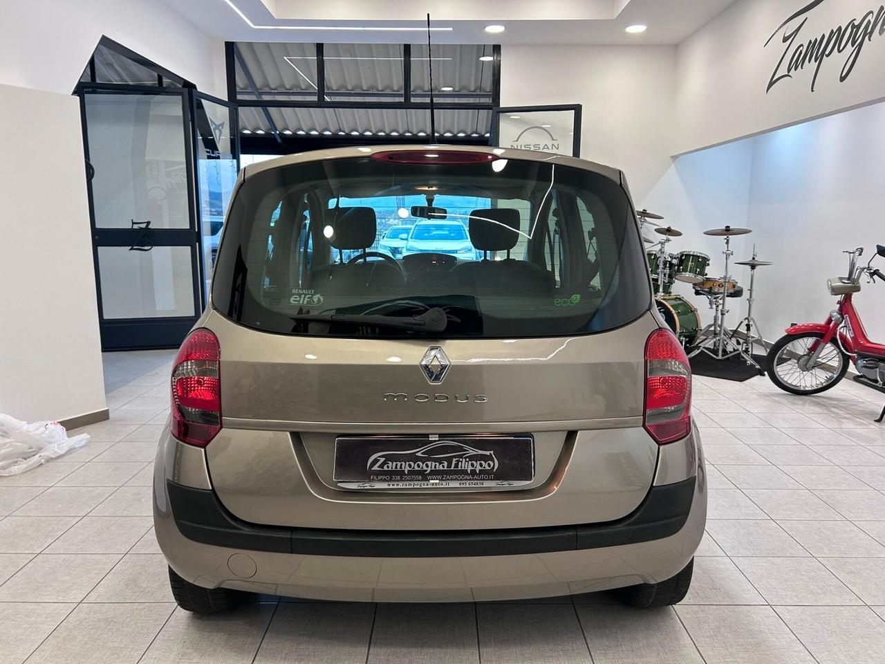 Renault Modus 1.5 dCi 85CV Dynamique 2009