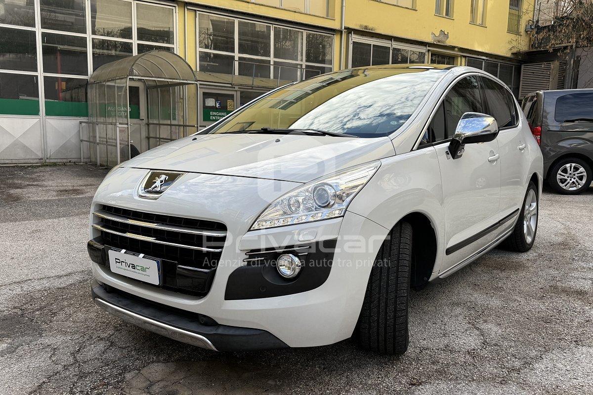 PEUGEOT 3008 HYbrid4