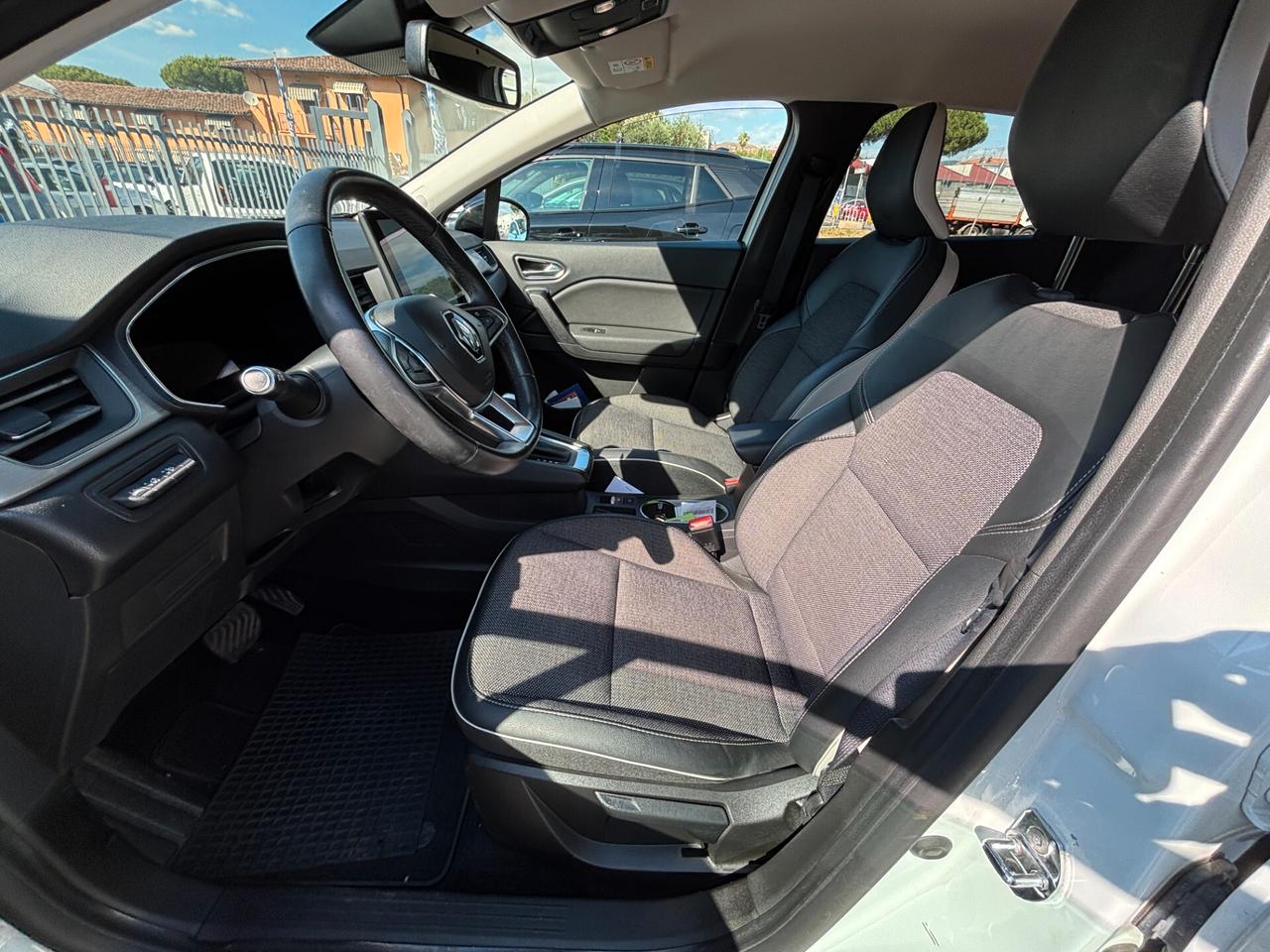 Renault Captur Blue dCi 115 CV EDC Intens