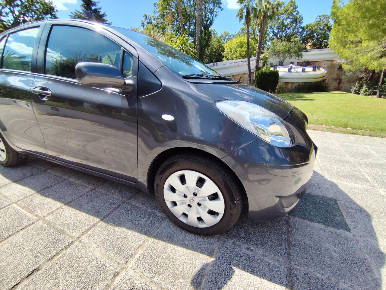 Toyota Yaris 1.3 5 porte Sol