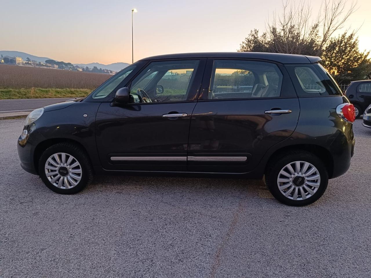 Fiat 500L 0.9 TwinAir Turbo Natural Power Pop