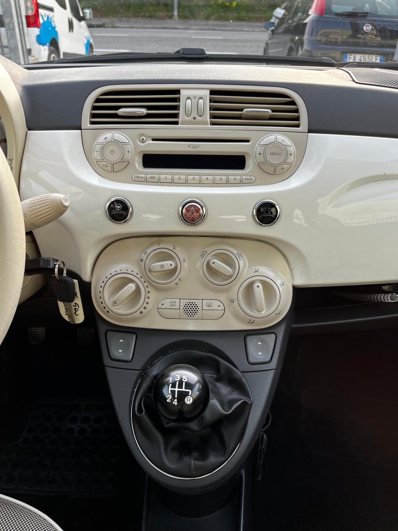 Fiat 500 1.2 Lounge “Perfetta”