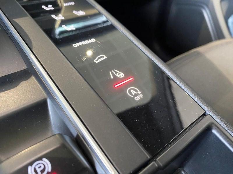 Porsche Macan 2.0 265 cv PDK - IVA Esposta