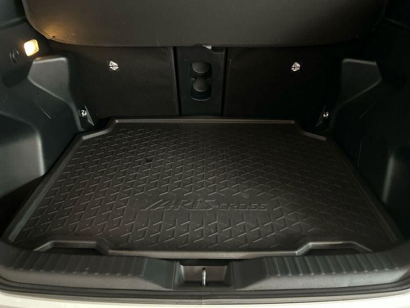 Toyota Yaris Cross 1.5 H 116cv Adventure FWD E-CVT