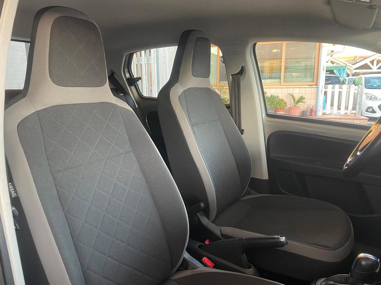 Volkswagen up! e-up! 82 CV