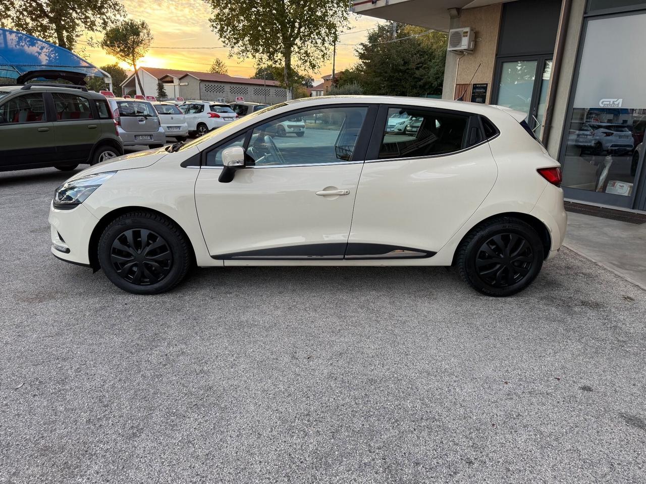 Renault Clio TCe 12V 90 CV GPL