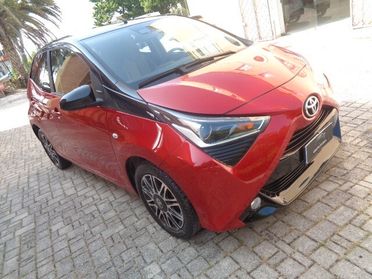 Toyota Aygo Connect 1.0 VVT-i 72 CV 5 porte x-clusiv red style MMT