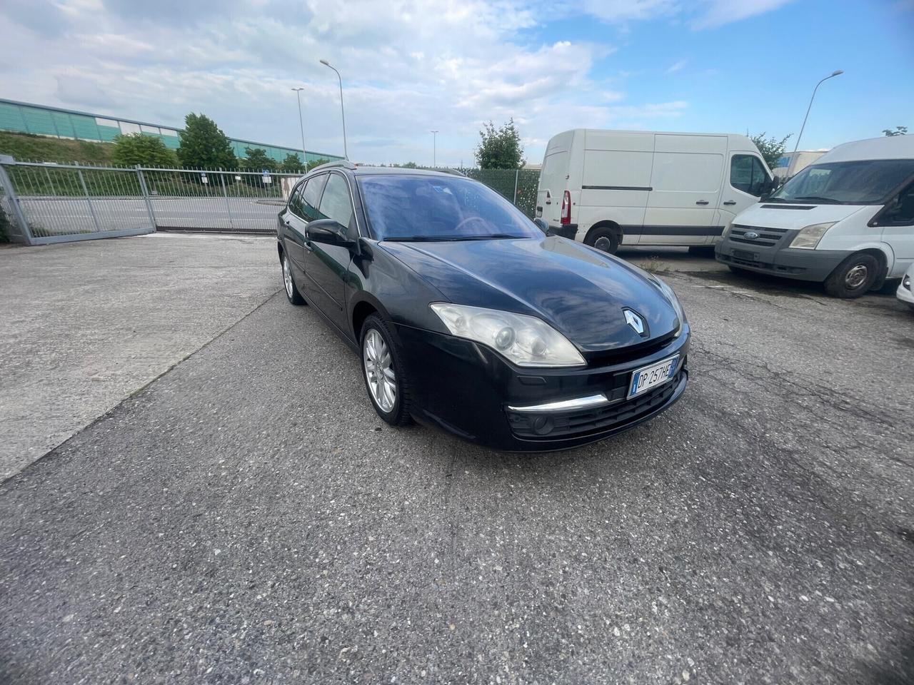 Renault Laguna 2.0 dCi 150CV Initiale