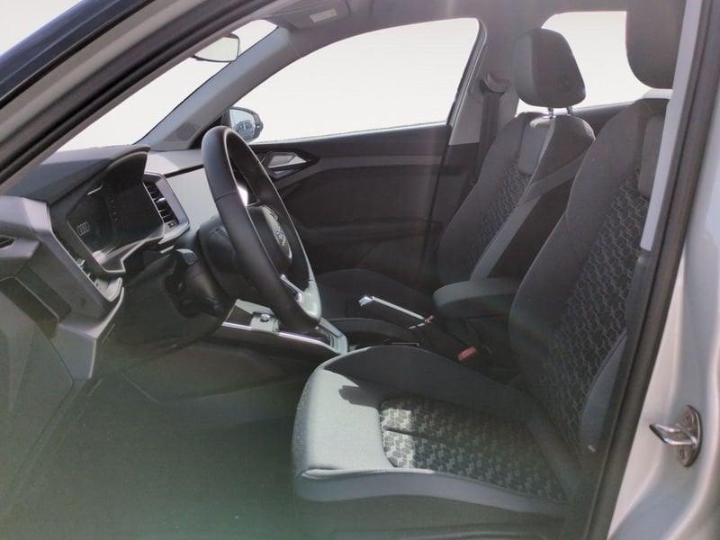 Audi A1 A1 allstreet 30 TFSI S tronic Identity Contrast