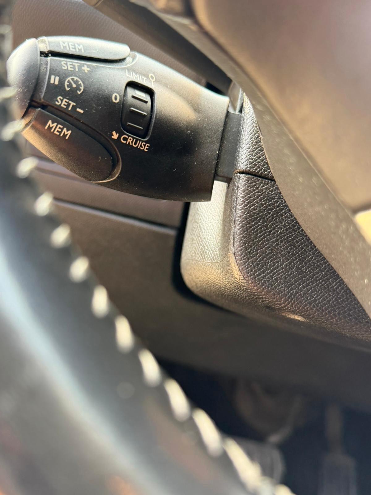 Peugeot 308 BlueHDi 120 S&S EAT6 GT Line