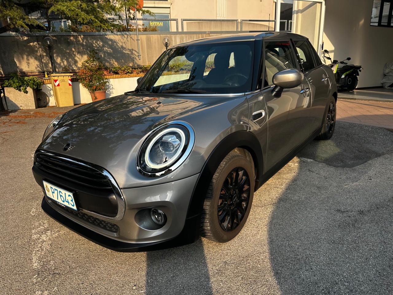 Mini ONE 1.5 Auto 5 porte NAVIGATORE / FULL LED