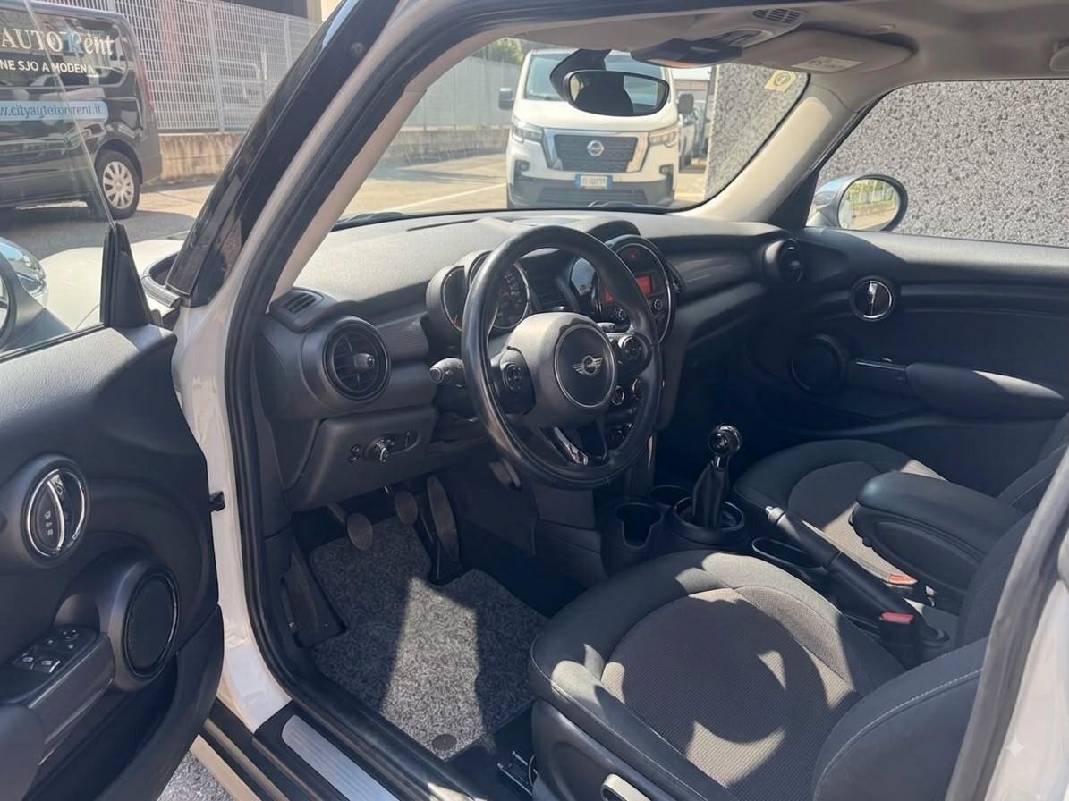 Mini 1.5 Cooper D Business XL