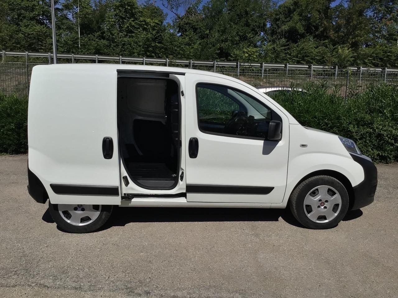 Fiat Fiorino 1.3 MJT 95CV Cargo SX
