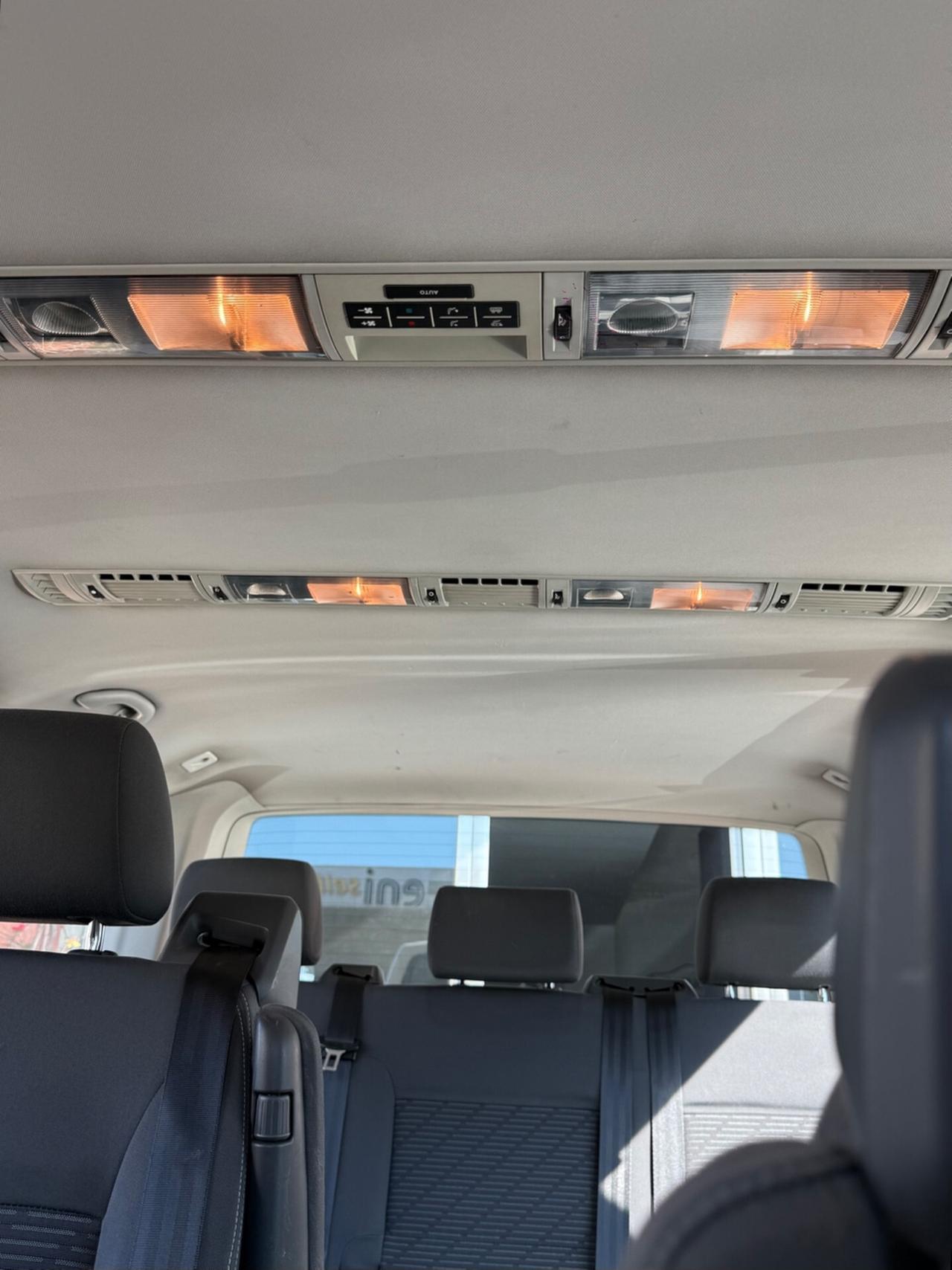 Volkswagen Multivan 2.0 TDI 180CV Highline 7 POSTI